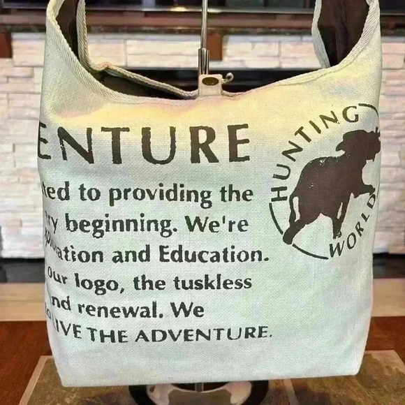 Hunting World 4th Edition Borneo Charity Tote Bag - EUC - Picture 4 of 15